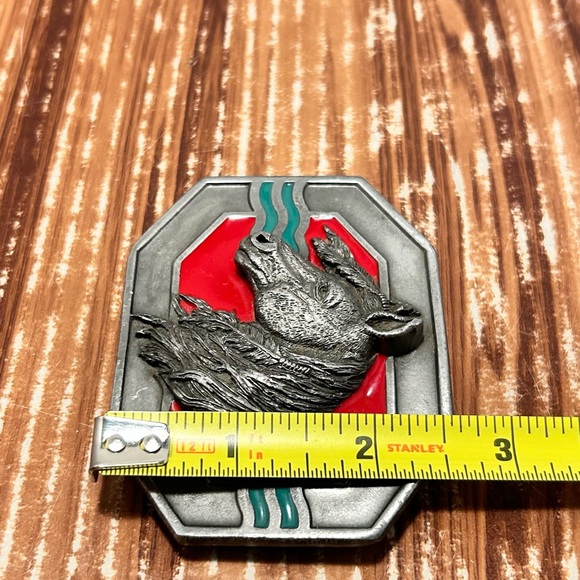 Siskiyou Horse Enamel Belt Buckle, F-7 , Red Green Metal 3D, made in USA 1993 - Picture 12 of 14